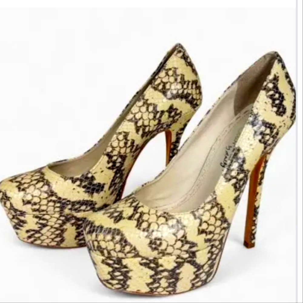 ALICE AND OLIVIA Larimore Leather Snake Skin Stiletto Platform Heels size 40